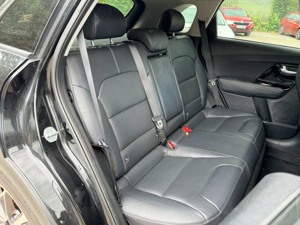 Kia Niro Suv Black #5