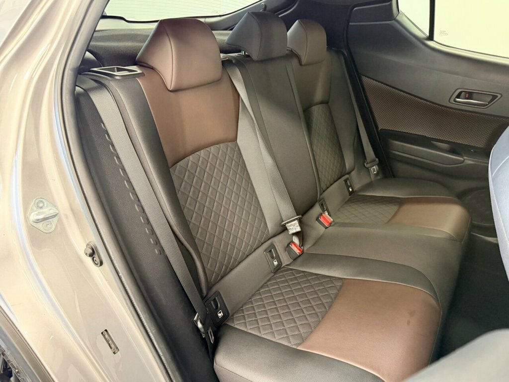 Toyota C-Hr Suv DX18YXC Grey #4