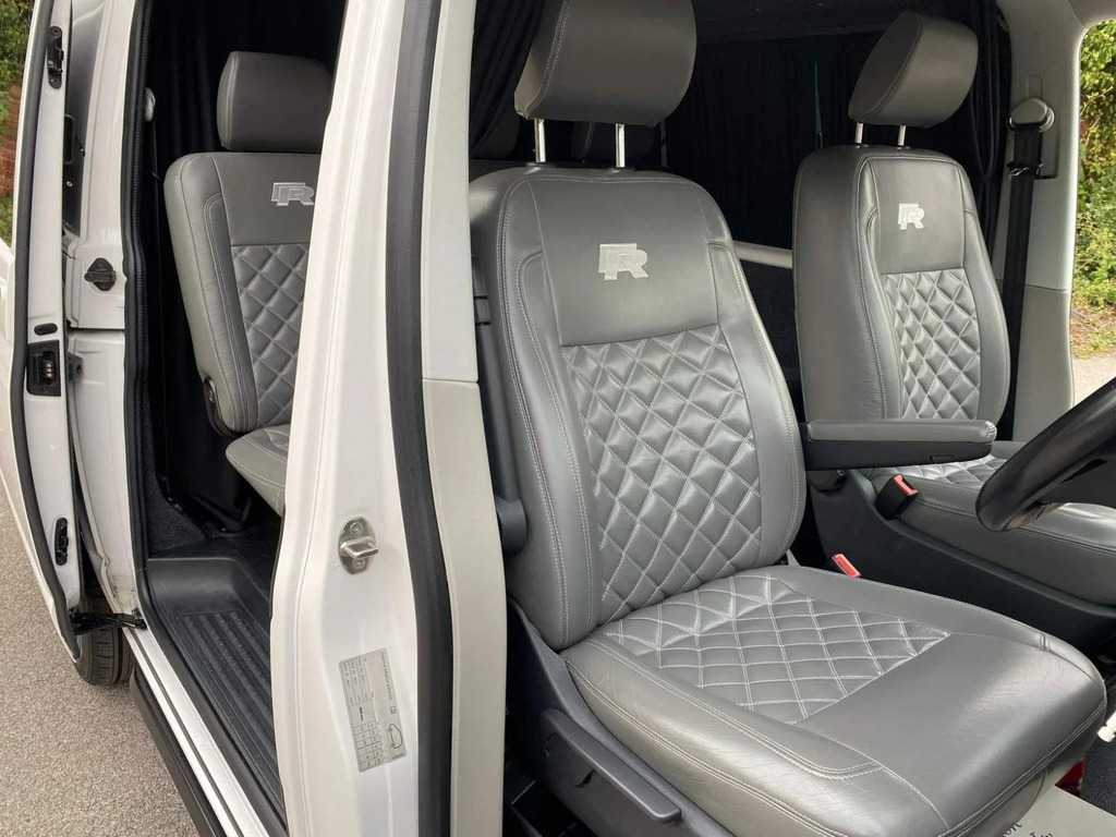 Volkswagen Transporter Combi Van 2.0 Bitdi T30 Bluemotion Tech Highline K White #3
