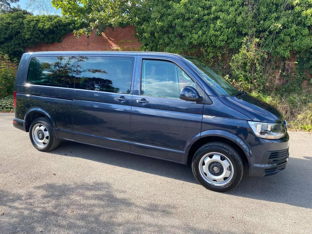 Volkswagen Transporter Sportline Minibus 201968 Blue #2