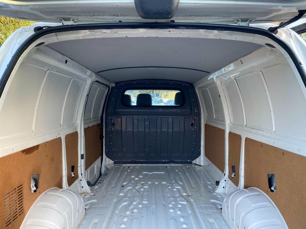 Toyota HiAce Panel Van 2.5 D-4d 300 Gs 200454 #5