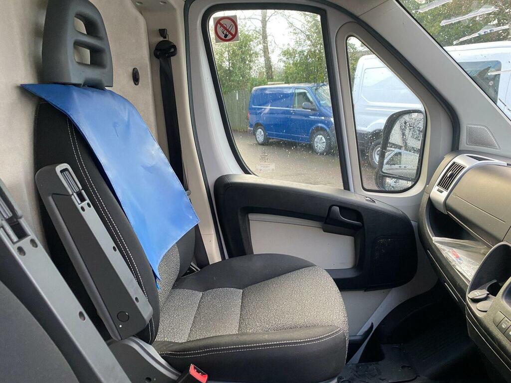 Fiat Ducato Panel Van 2.0 Multijetii 35 M H2 Euro 6 Ss White #3