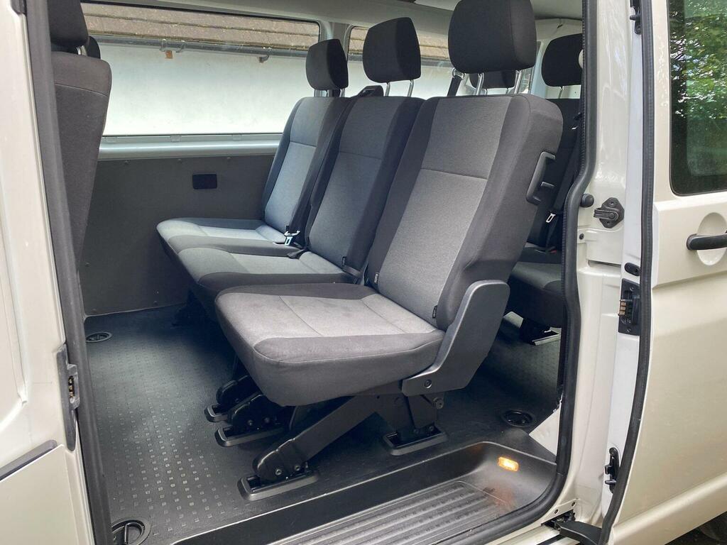 Volkswagen Transporter Shuttle Minibus 201818 White #4