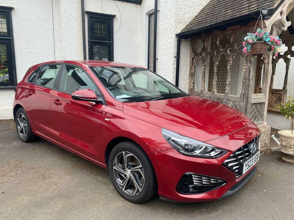 Hyundai I30 Hatchback 1.0 T-gdi Mhev Se Connect Dct Euro 6 S Red