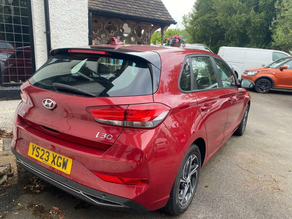 Hyundai I30 Hatchback 1.0 T-gdi Mhev Se Connect Dct Euro 6 S YS23XGW Red #3