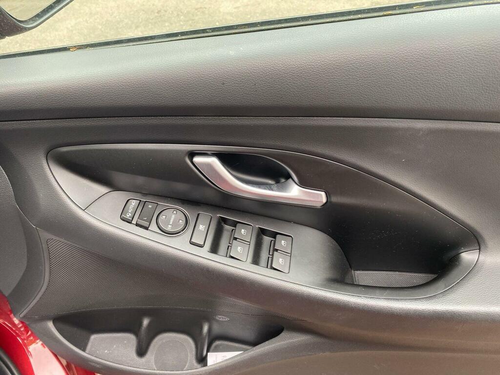 Hyundai I30 Hatchback 1.0 T-gdi Mhev Se Connect Dct Euro 6 S YS23XGW Red #6