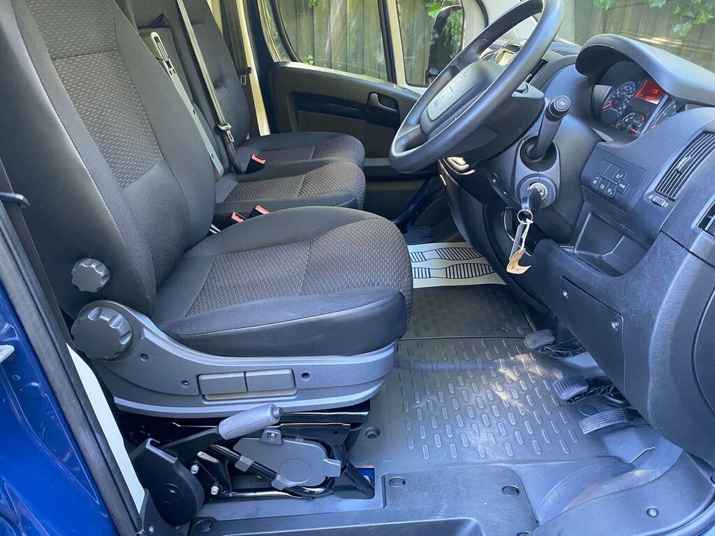 Peugeot Boxer Panel Van 2.2 Bluehdi 335 Professional L3 H2 Euro GL71VKX Blue #2