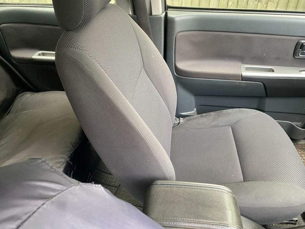 Isuzu Rodeo Td Pu Black #11