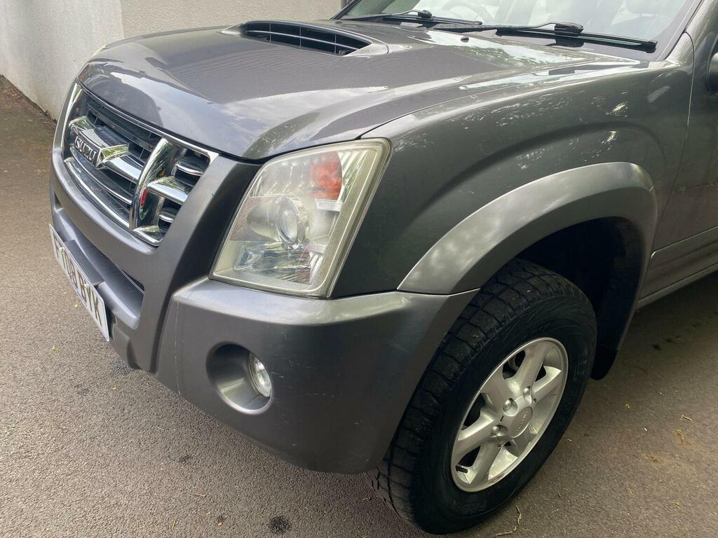Isuzu Rodeo Td Pu Black #7