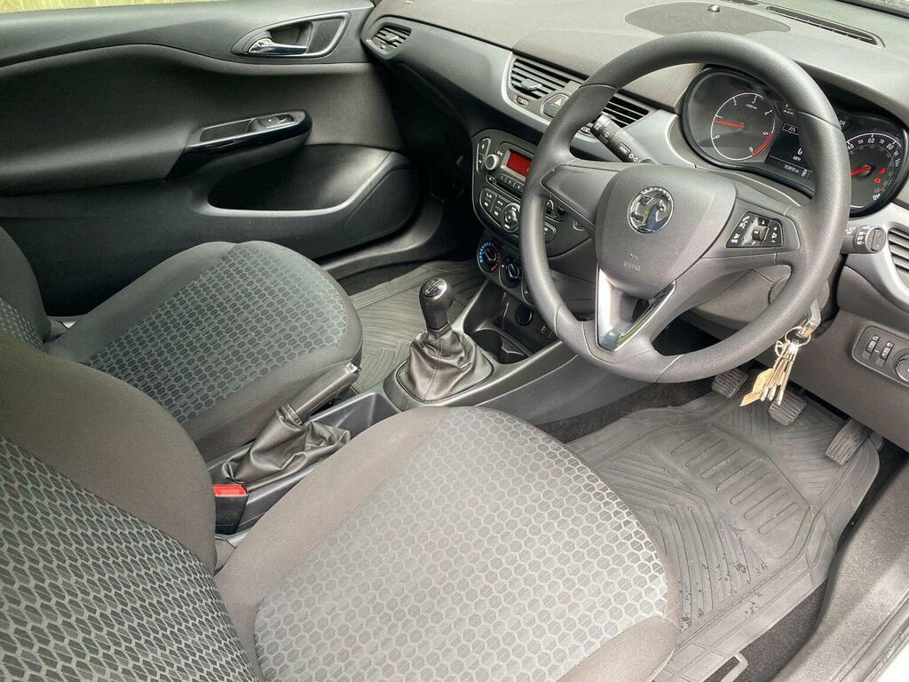 Vauxhall Corsa 1.3 Cdti Ecoflex Fwd L1 H1 Ss Startstop FM18GUJ White #4