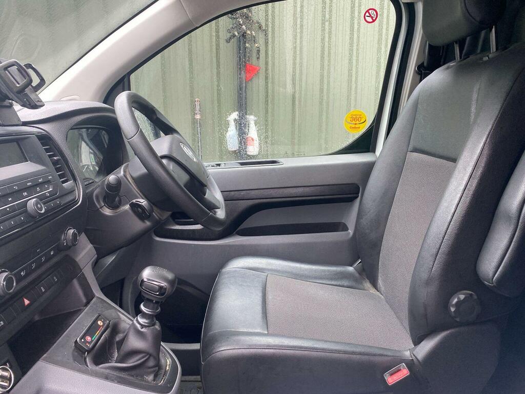 Vauxhall Vivaro Panel Van 1.5 Turbo D 2900 Edition L1 H1 Euro 6 S White #5