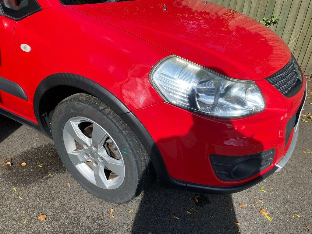 Suzuki SX4 Sz4 5-Door White #71