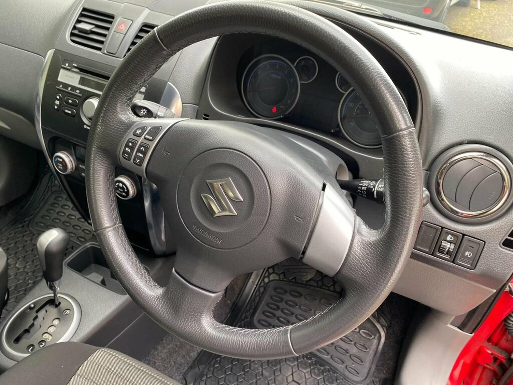 Suzuki SX4 Sz4 5-Door White #47