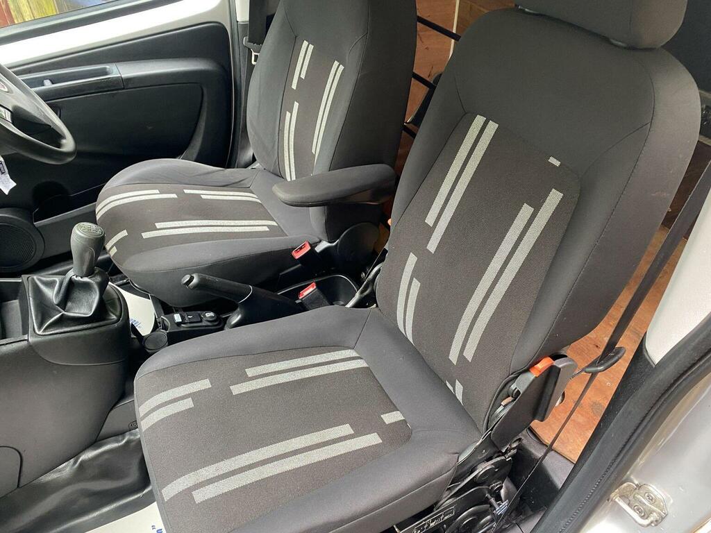 Fiat Fiorino Car Derived Van 1.3 Jtd Multijet II Cargo Sx Grey #4