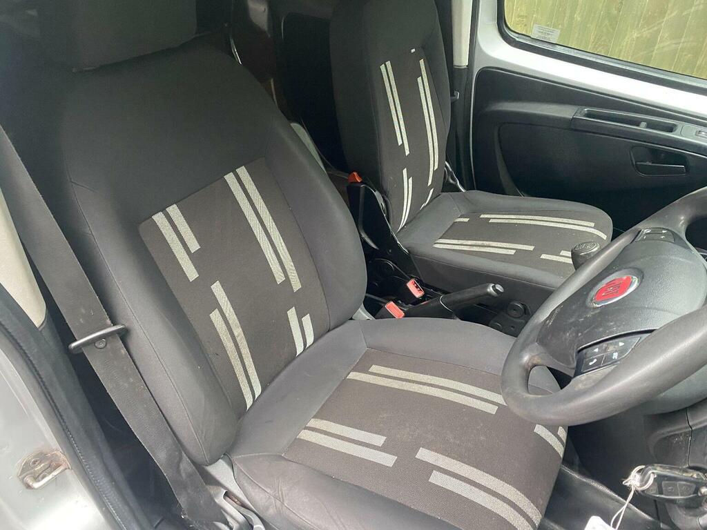 Fiat Fiorino Car Derived Van 1.3 Jtd Multijet II Cargo Sx Grey #4