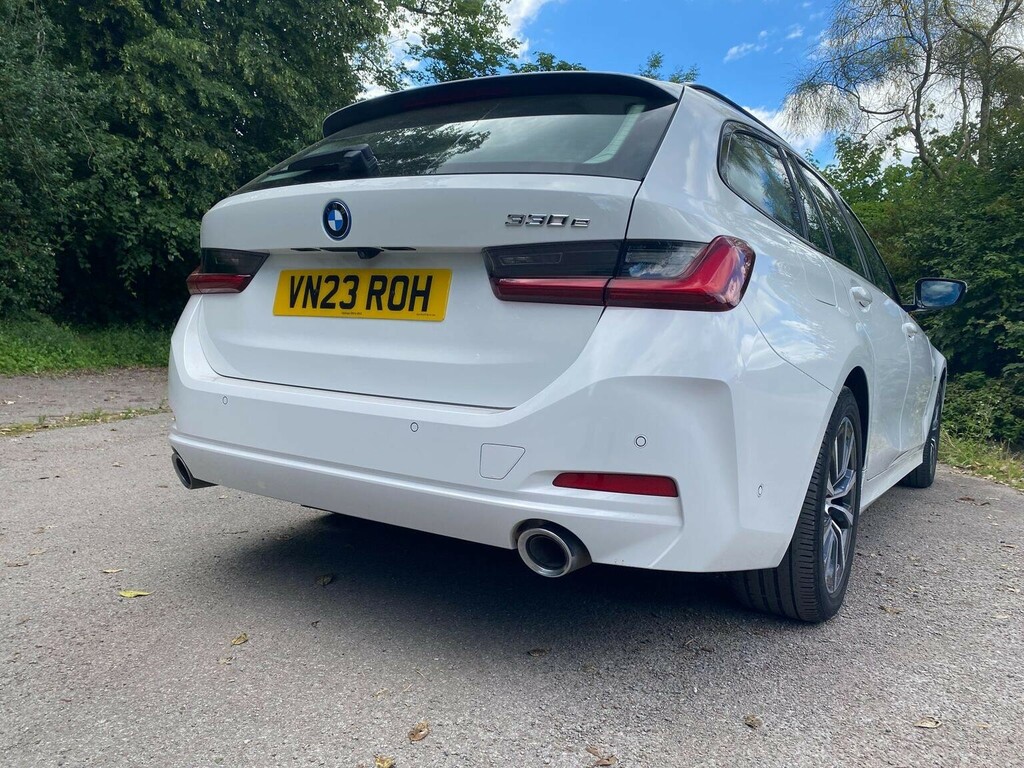 BMW 3 Series Estate 2.0 330E 12Kwh Sport Touring Euro 6 S VN23ROH White #5