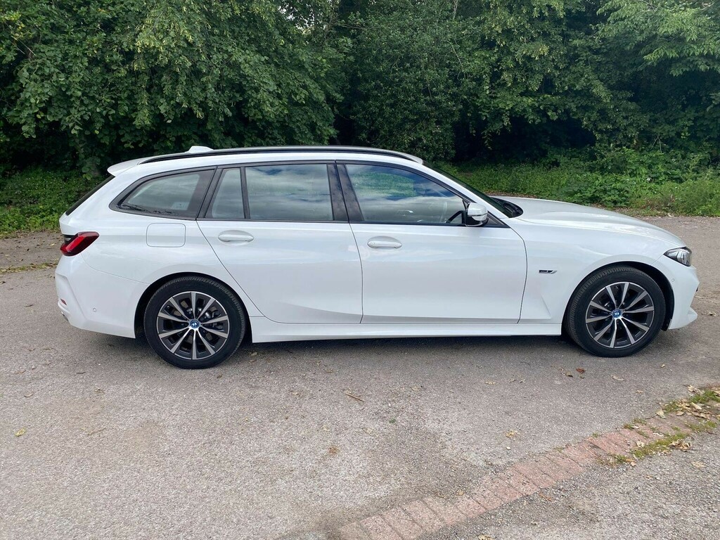 BMW 3 Series Estate 2.0 330E 12Kwh Sport Touring Euro 6 S VN23ROH White #2