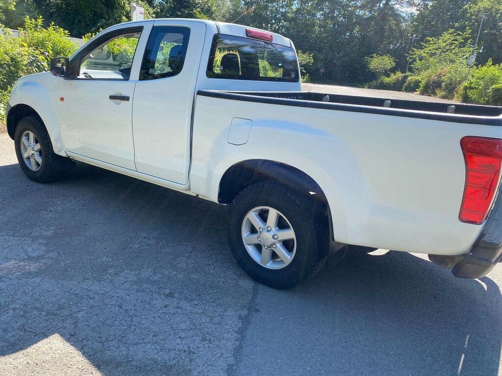 Isuzu D-Max 2.5 Td Blade Dcb 164 Bhp White #15