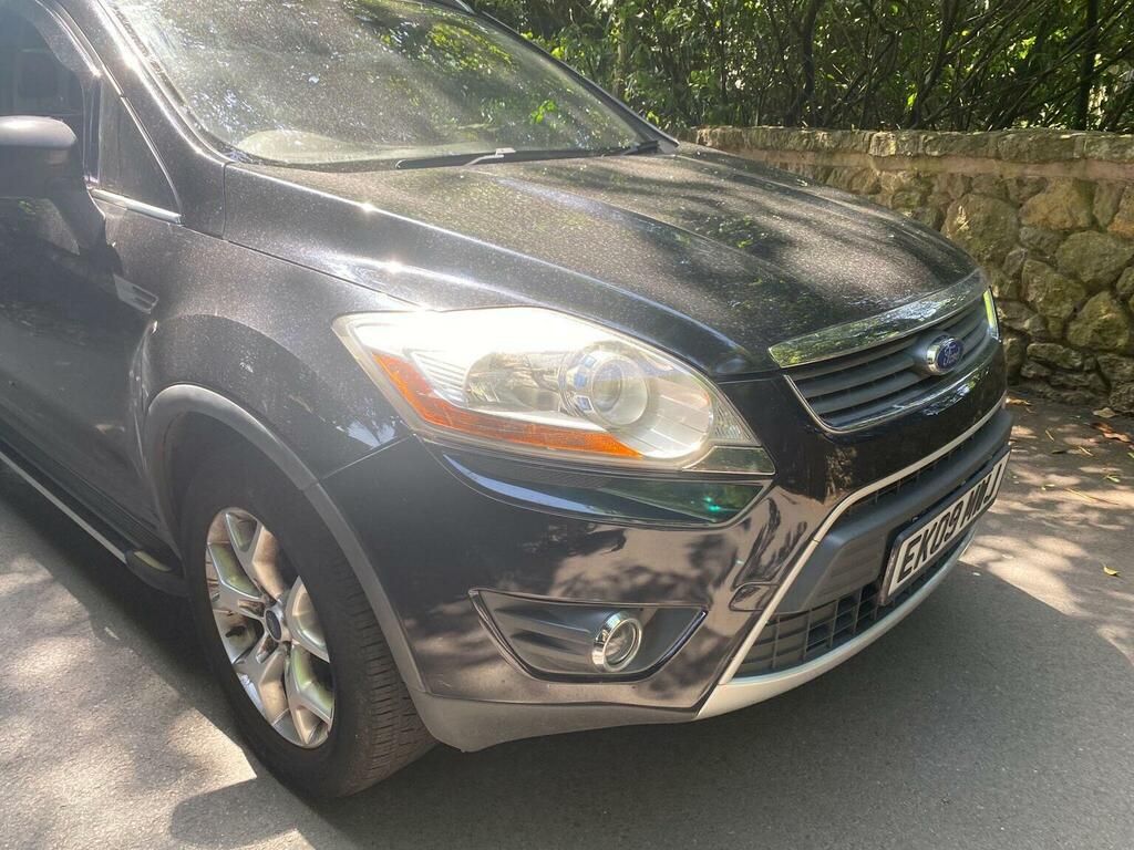 Ford Kuga Suv 2.0 Tdci Titanium Awd Euro 4 200909 Black #2