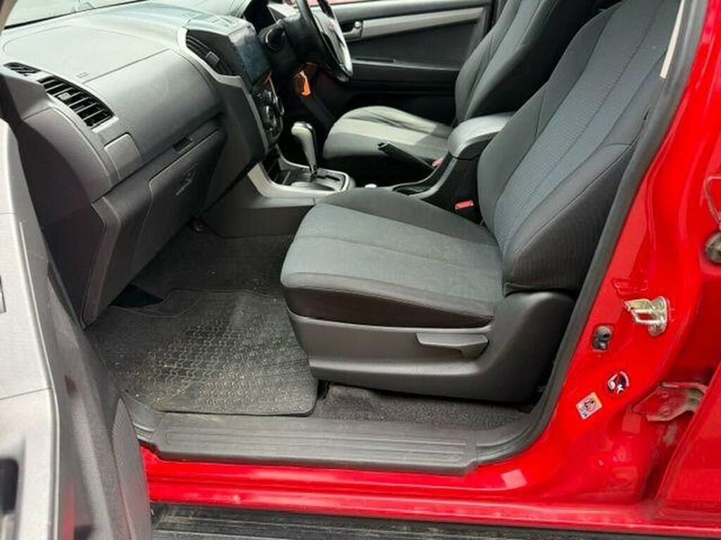 Isuzu D-Max 2016 2.5 Td Fury Pickup 4X4 192 Red #15