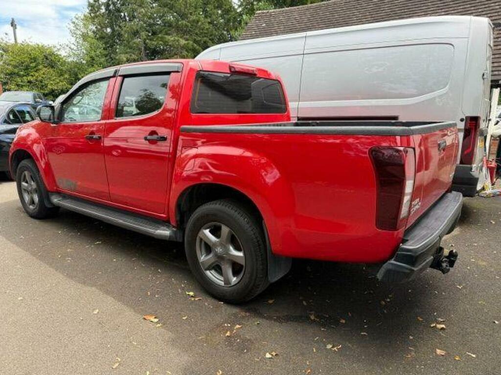Isuzu D-Max 2.5 Td Fury 4X4 Red