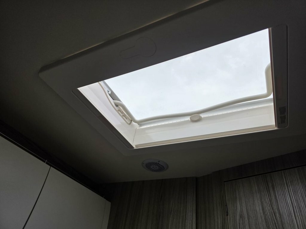   Roger Dyson Tilt And Slide With Spec Lift Silver #35