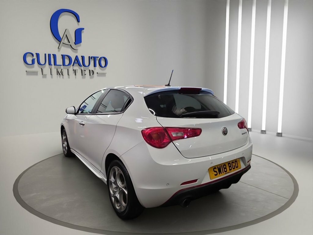 Alfa Romeo Giulietta 1.4L Sport White #3