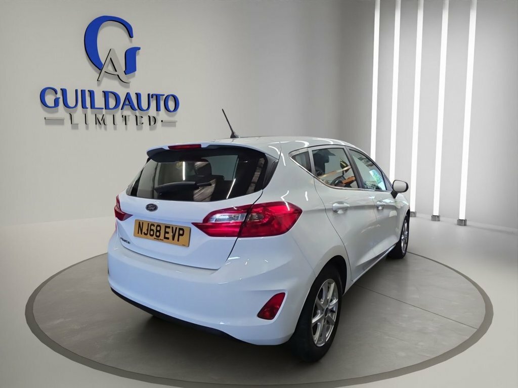 Ford Fiesta 1.1L Zetec White #6