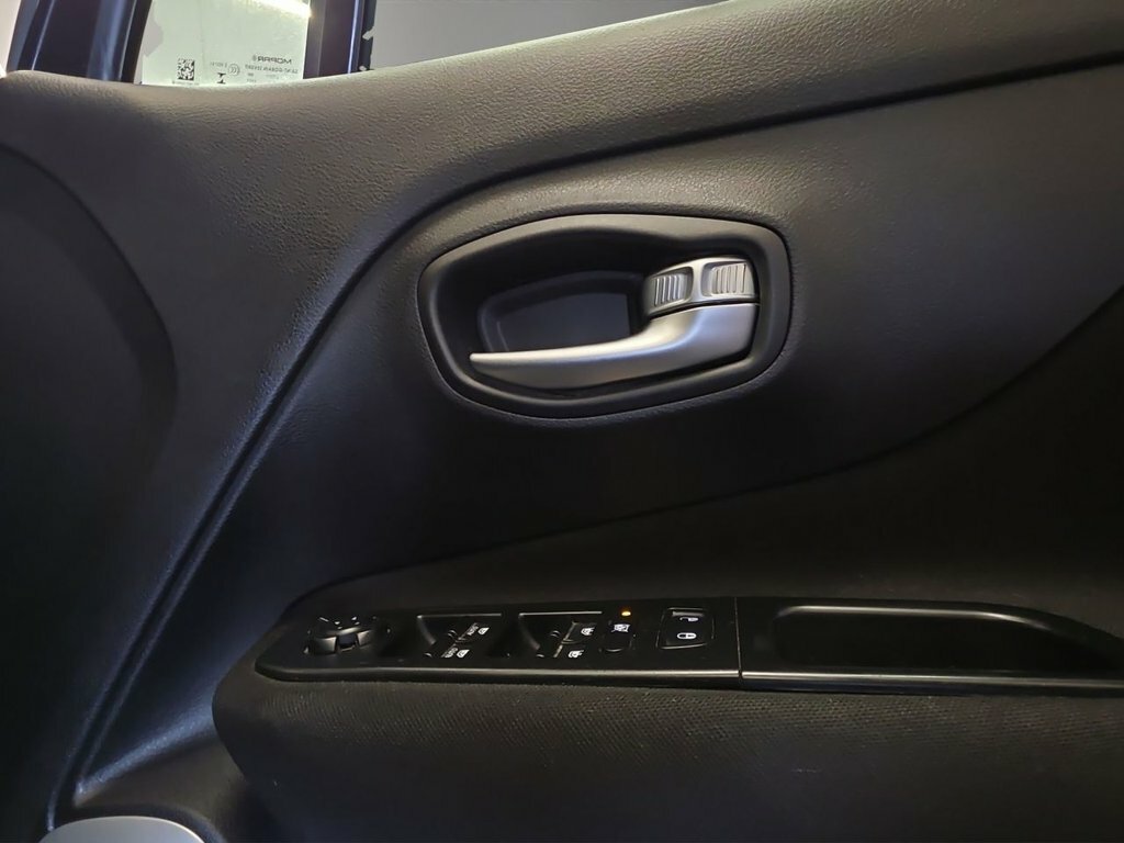 Jeep Renegade Longitude Black #20