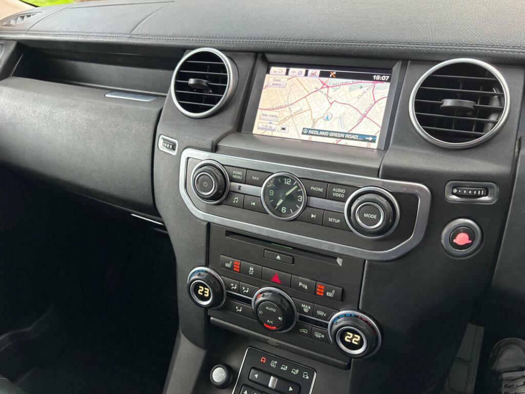 Land Rover Discovery 4 3.0 Sd V6 Se Tech 4Wd Euro 5 Ss Black #44