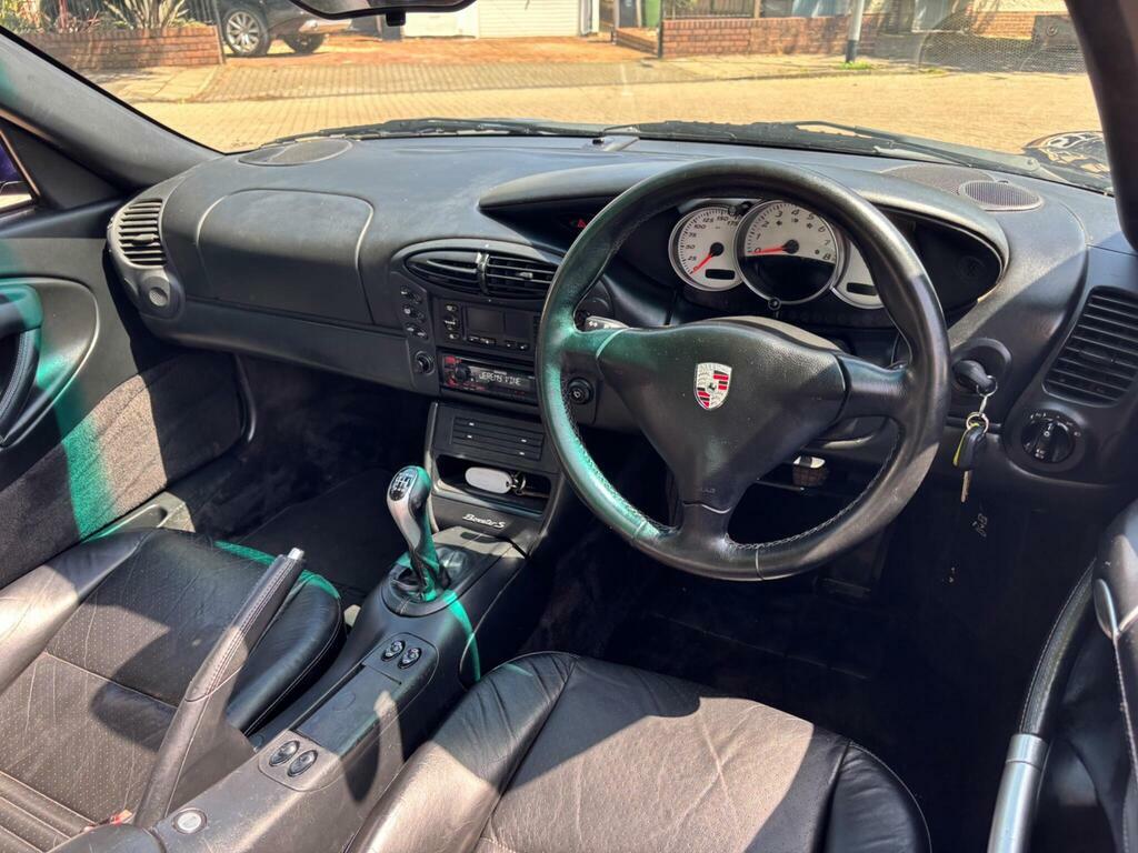 Porsche Boxster 2.7 2dr Silver #16