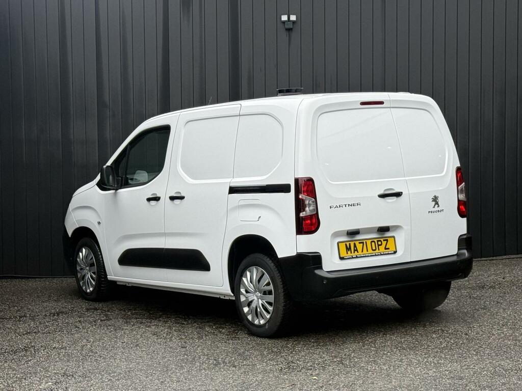 Peugeot Partner 1.5 100Ps Bluehdi 1000 Professional Premium Standa White #3