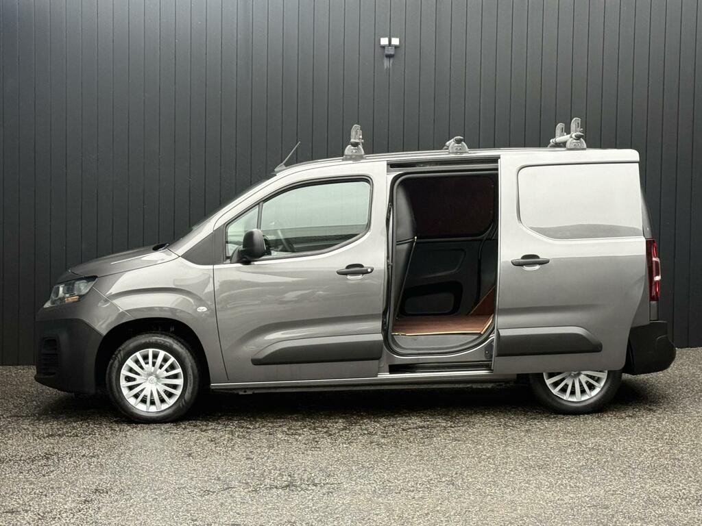 Citroen Berlingo Driver Pro White #9