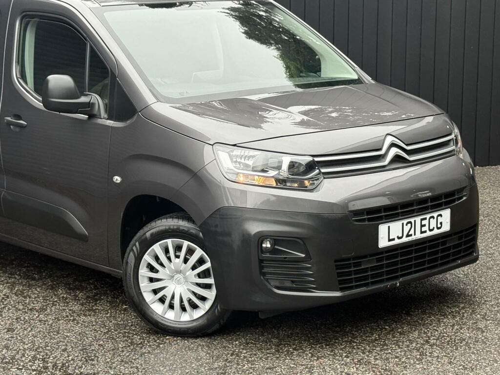 Citroen Berlingo Driver Pro White #19