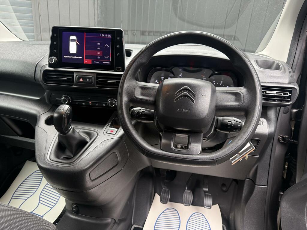 Citroen Berlingo Driver Pro White #26
