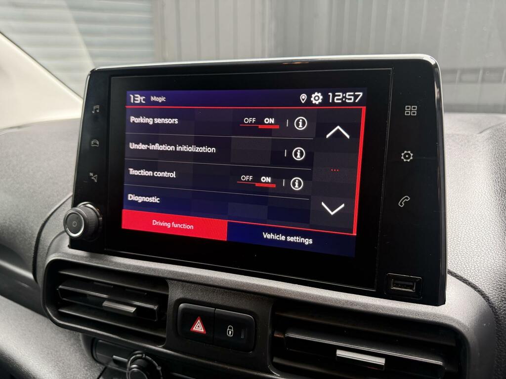 Citroen Berlingo Driver Pro White #34