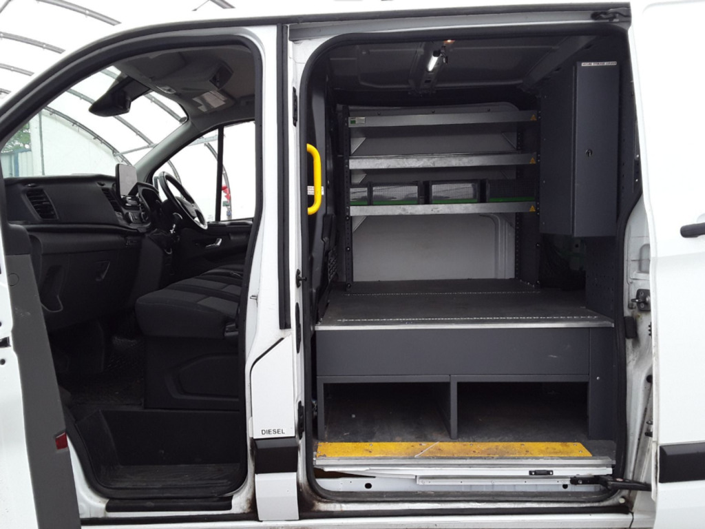 Ford Transit Custom 2.0 300 Ecoblue Trend Panel Van BJ70RGZ White #4