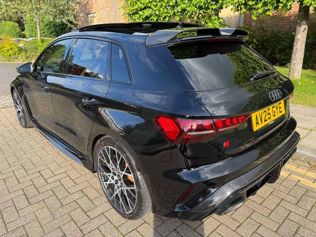 Audi RS3 2.5 Tfsi Carbon Vorsprung Sportback S Tronic Quatt Black #2