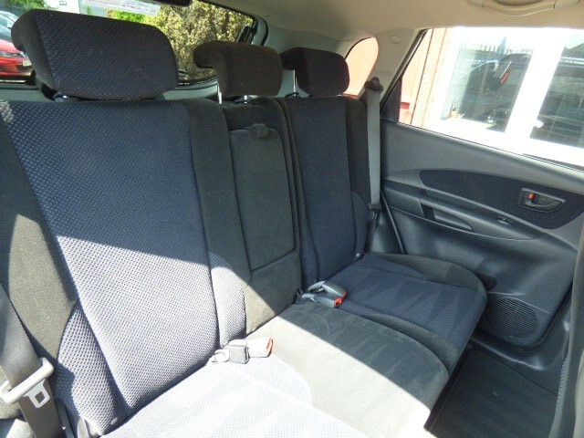 Hyundai Tucson Tucson Premium 2Wd Crdi Silver #9