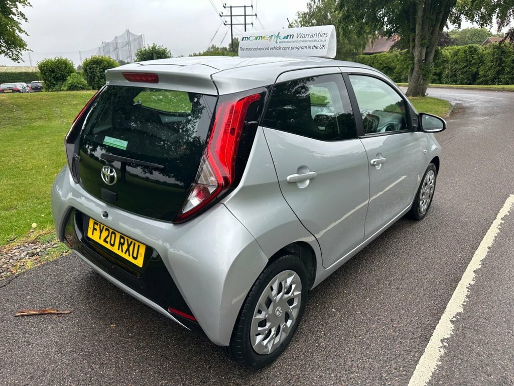 Toyota Aygo 1L X-play Silver #3