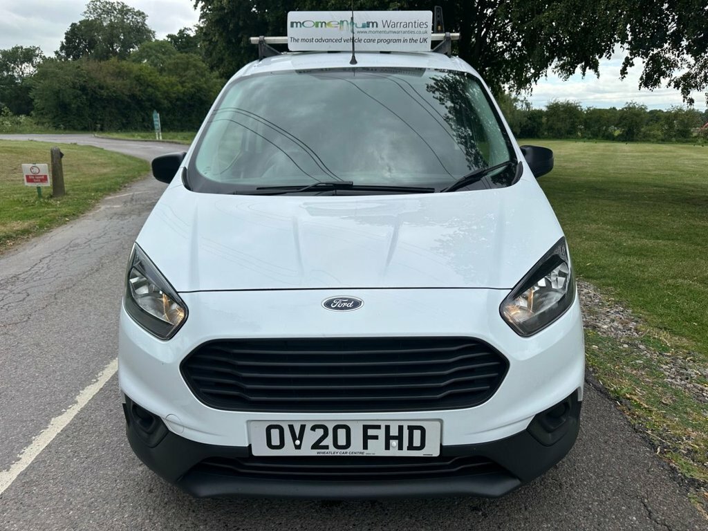 Ford Transit Courier Mpv White #4