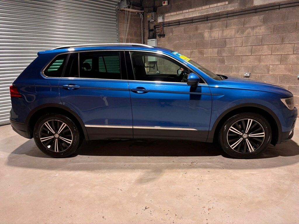 Volkswagen Tiguan 2.0 Tdi 150 Se Nav KY67YDF Blue #5