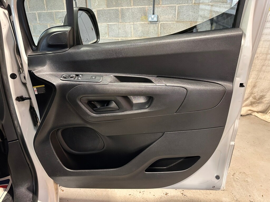 Peugeot Partner 1.5 Bluehdi 950 Professional Long Panel Van Lwb Eu White #11