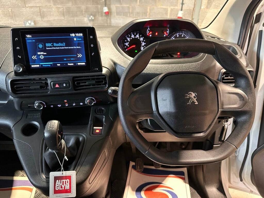 Peugeot Partner 1.5 Bluehdi 950 Professional Long Panel Van Lwb Eu White #17