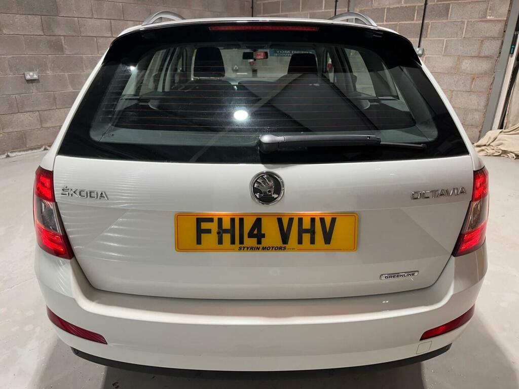 Skoda Octavia 1.6 Tdi Cr Greenline III White #6