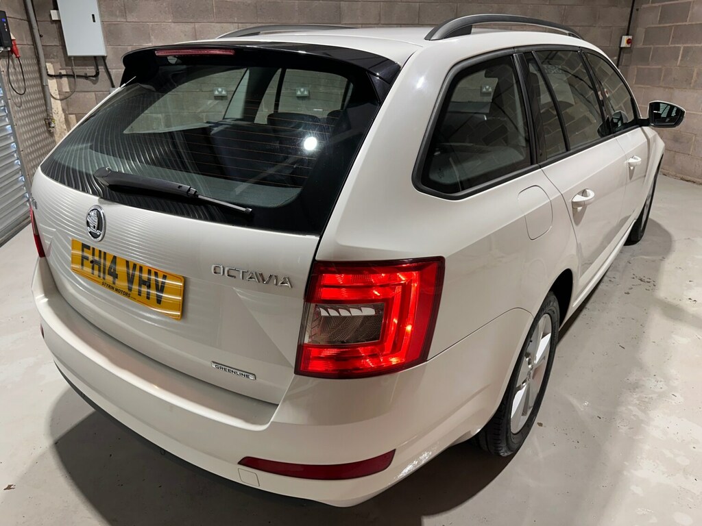 Skoda Octavia 1.6 Tdi Cr Greenline III White #5