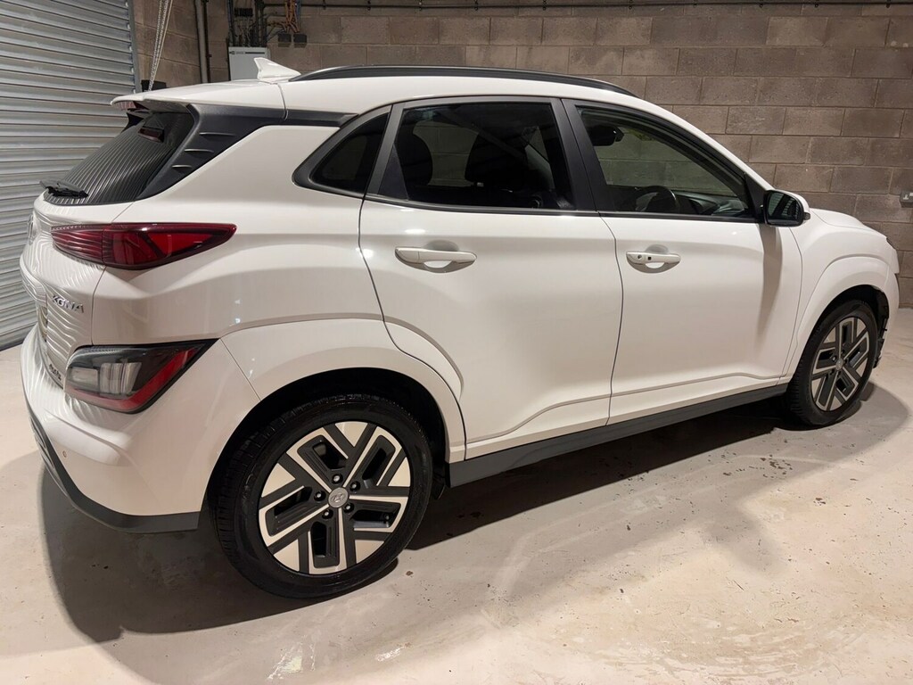 Hyundai Kona 150Kw Premium 64Kwh White #6