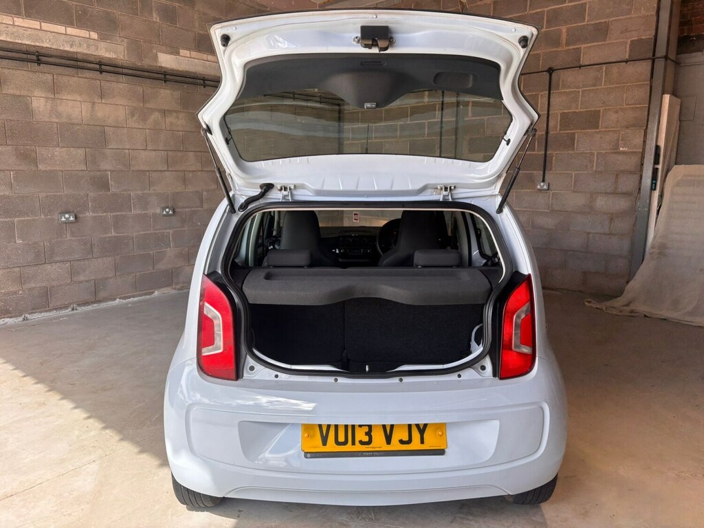 Volkswagen Up High Up 74 Black #33