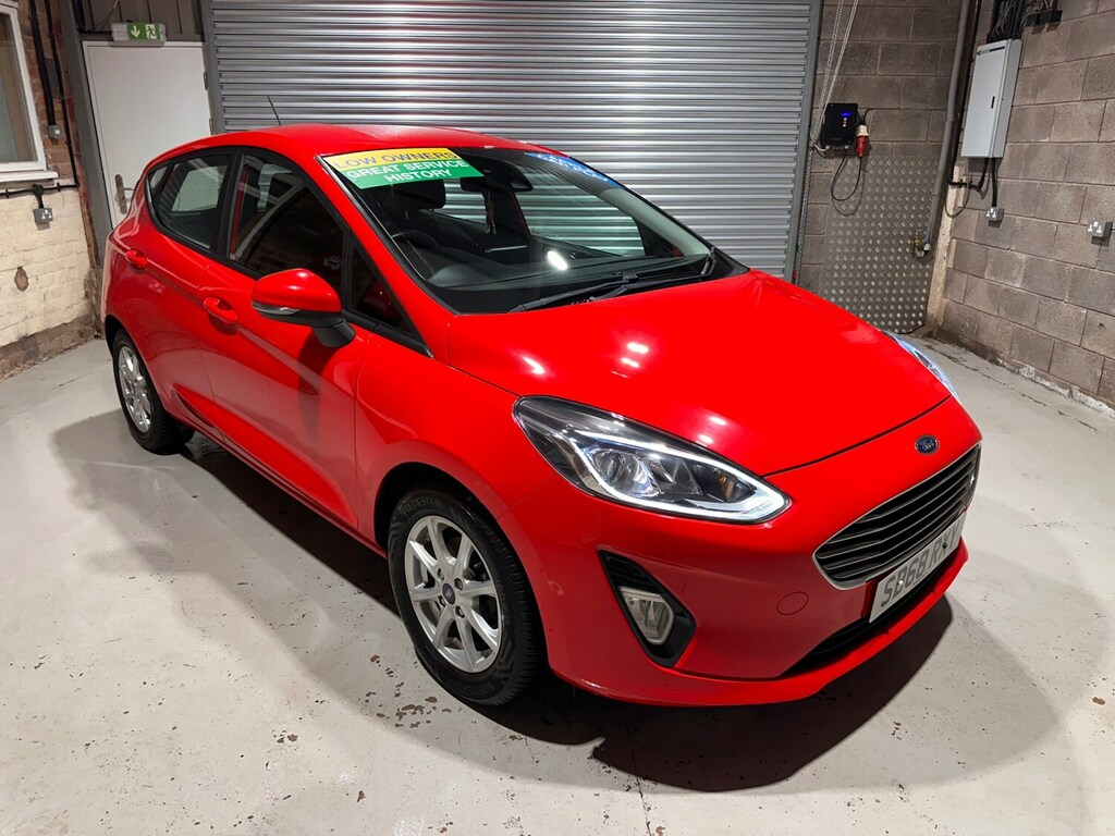 Ford Fiesta 1.1 Zetec Red