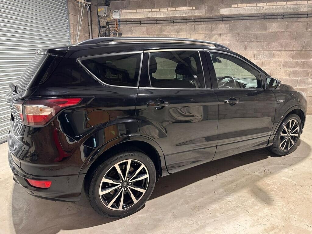 Ford Kuga 1.5 Ecoboost St-line 2Wd Black #6